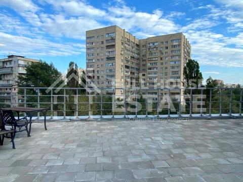 коммерческая по адресу Раисы Окипной ул., 8А