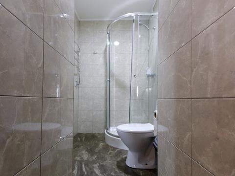 комерційна за адресою Богдана Хмельницького вул., 21