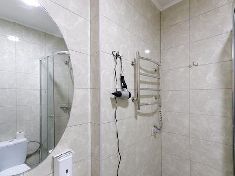 комерційна за адресою Богдана Хмельницького вул., 21