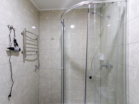 комерційна за адресою Богдана Хмельницького вул., 21