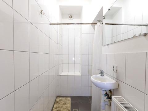 комерційна за адресою Богдана Хмельницького вул., 21