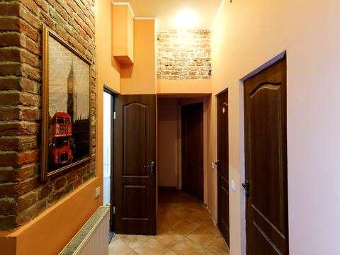 комерційна за адресою Богдана Хмельницького вул., 21