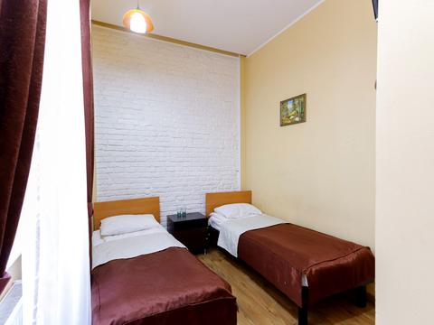 комерційна за адресою Богдана Хмельницького вул., 21