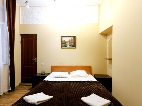 комерційна за адресою Богдана Хмельницького вул., 21