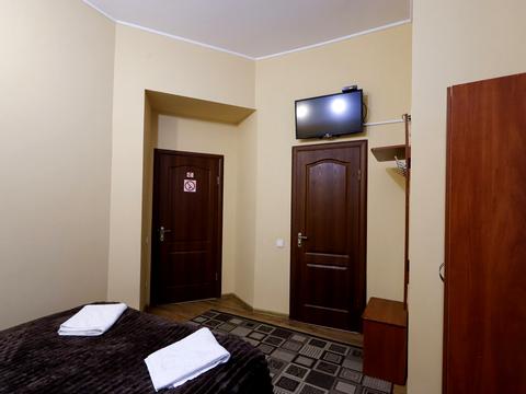 комерційна за адресою Богдана Хмельницького вул., 21