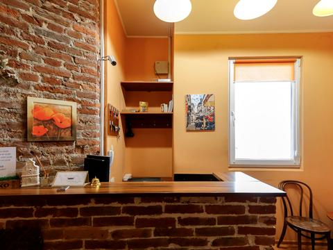 комерційна за адресою Богдана Хмельницького вул., 21