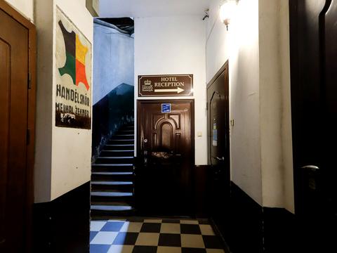 комерційна за адресою Богдана Хмельницького вул., 21