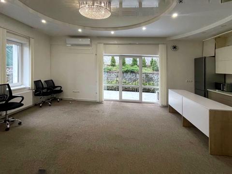 будинок за адресою Папарівка вул., 4а