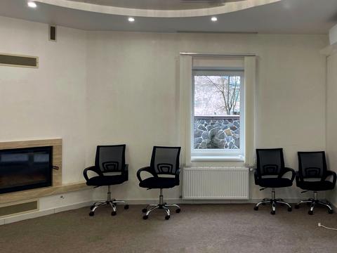 будинок за адресою Папарівка вул., 4а