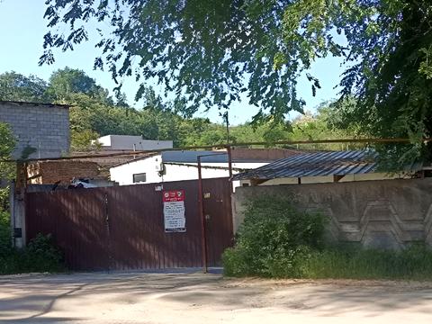 комерційна за адресою Саксаганського вул., 58