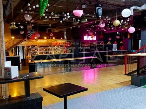 комерційна за адресою Велика Васильківська вул. (Червоноармійська), 72