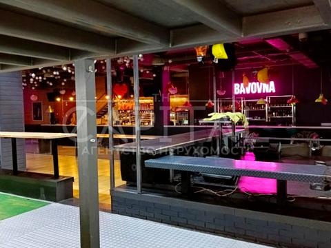 комерційна за адресою Велика Васильківська вул. (Червоноармійська), 72