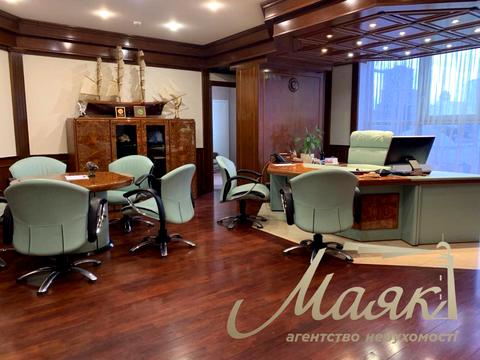 комерційна за адресою Велика Васильківська вул. (Червоноармійська), 64