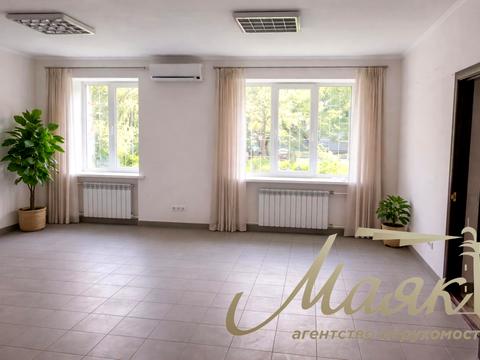 коммерческая по адресу Соборности просп. (Воззʼєднання), 7