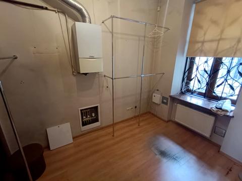 комерційна за адресою Михайла Грушевського вул., 15