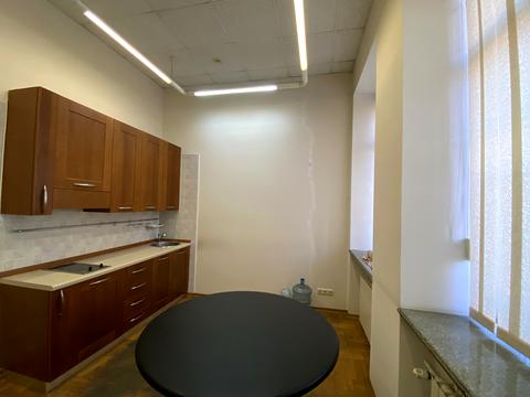 коммерческая по адресу Генерала Геннадия Воробьёва ул. (Курська), 3