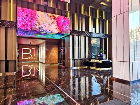 комерційна за адресою Василя Стуса вул., 35-37