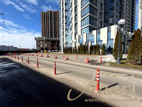 коммерческая по адресу Андрея Верхогляда ул. (Михайла Драгомирова), 17-Б