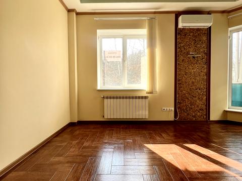 коммерческая по адресу Андрея Шептицкого ул., 5