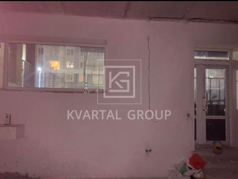 комерційна за адресою Івана Кожедуба вул., 8а