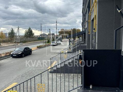 комерційна за адресою Івана Кожедуба вул., 3а