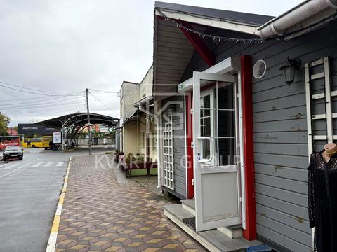 комерційна за адресою Авіаконструктора Антонова вул., 1