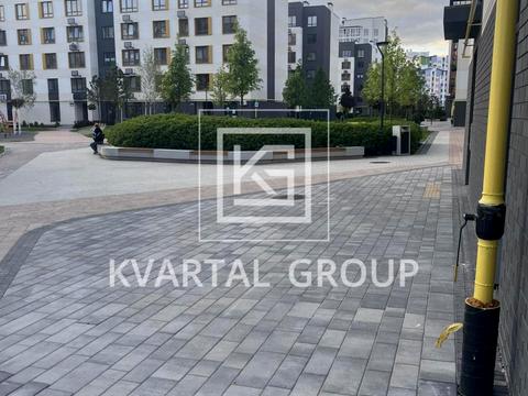 комерційна за адресою Соборна вул., 2К