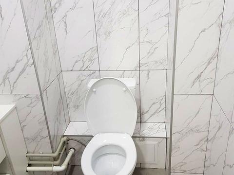 комерційна за адресою Наукова вул., 59а