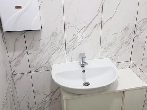 комерційна за адресою Наукова вул., 59а