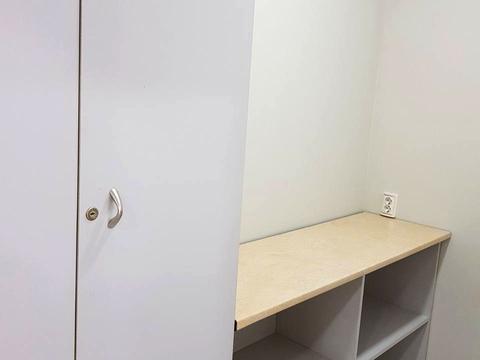 комерційна за адресою Наукова вул., 59а