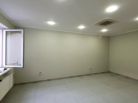 комерційна за адресою Наукова вул., 59а