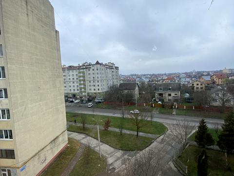 квартира за адресою Тролейбусна вул., 28