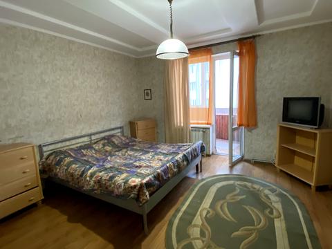 квартира за адресою Тролейбусна вул., 28