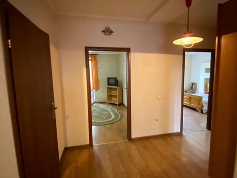 квартира за адресою Тролейбусна вул., 28