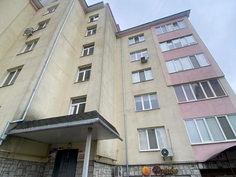 квартира за адресою Тролейбусна вул., 28
