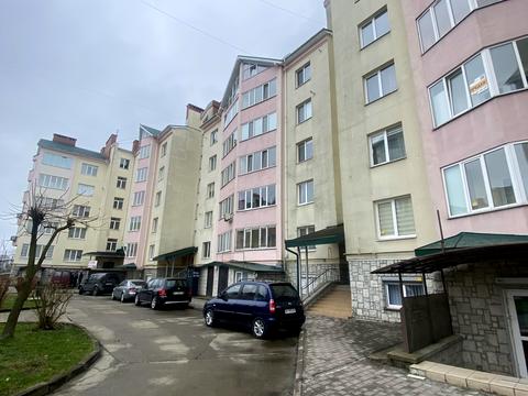 квартира за адресою Тролейбусна вул., 28