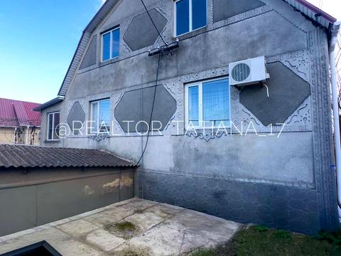 будинок за адресою Миру