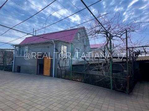 будинок за адресою Миру