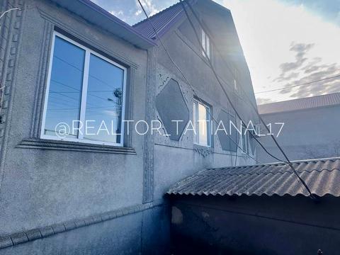 будинок за адресою Миру