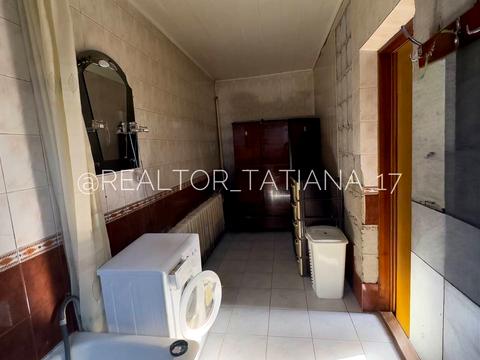 будинок за адресою Миру