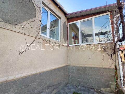 будинок за адресою Миру