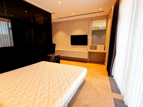 квартира за адресою Буслівська вул., 12