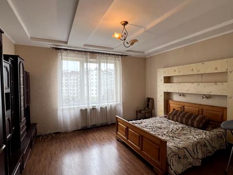 квартира за адресою Тролейбусна вул., 28