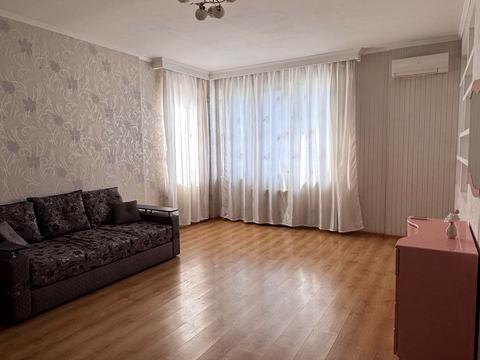 квартира за адресою Середньофонтанська вул., 19-А