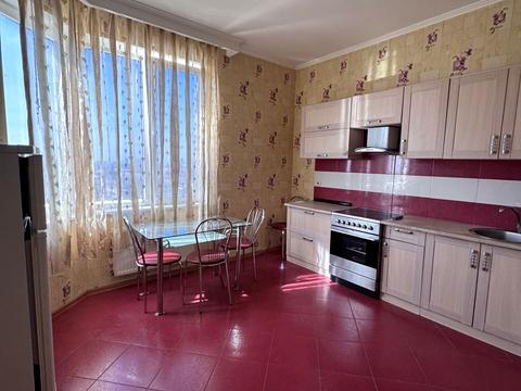 квартира за адресою Середньофонтанська вул., 19-А