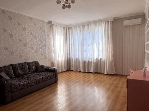 квартира за адресою Середньофонтанська вул., 19-А