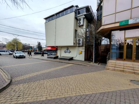 комерційна за адресою Коцюбинського просп., 43