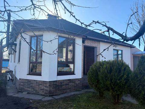 будинок за адресою Стадіонна