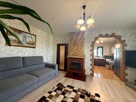 дом по адресу Стадіонна