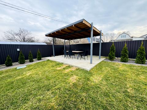 будинок за адресою Хутірська